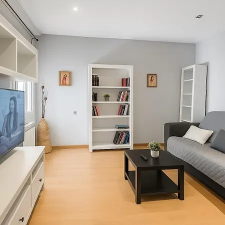 Piso Pura Gascona, Centro De Con Parking アパート オビエド