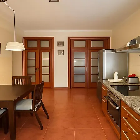 Piso Pura Gascona, Centro De Con Parking アパート オビエド